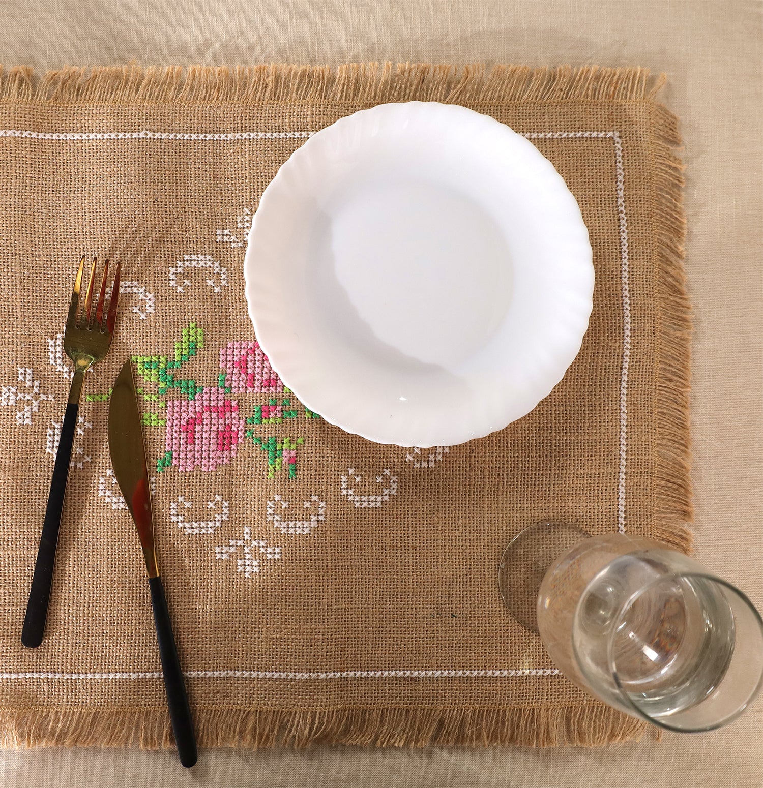 Rose Bloom Handwoven Table Mat