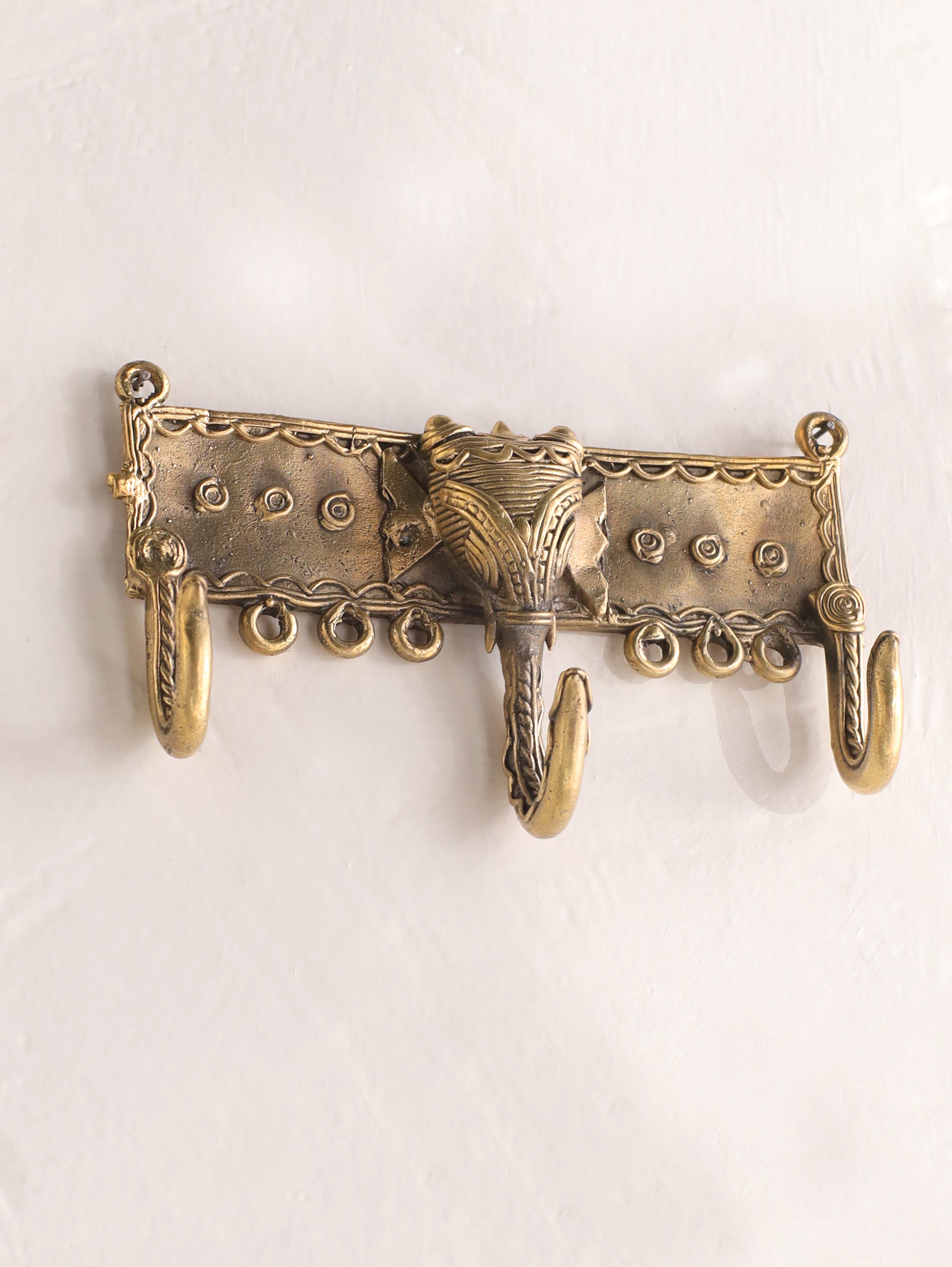 Dhokra Craft Elephant Head Key Holder