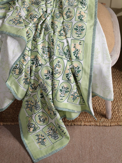 Stillness Bedsheet &amp; Dohar Set