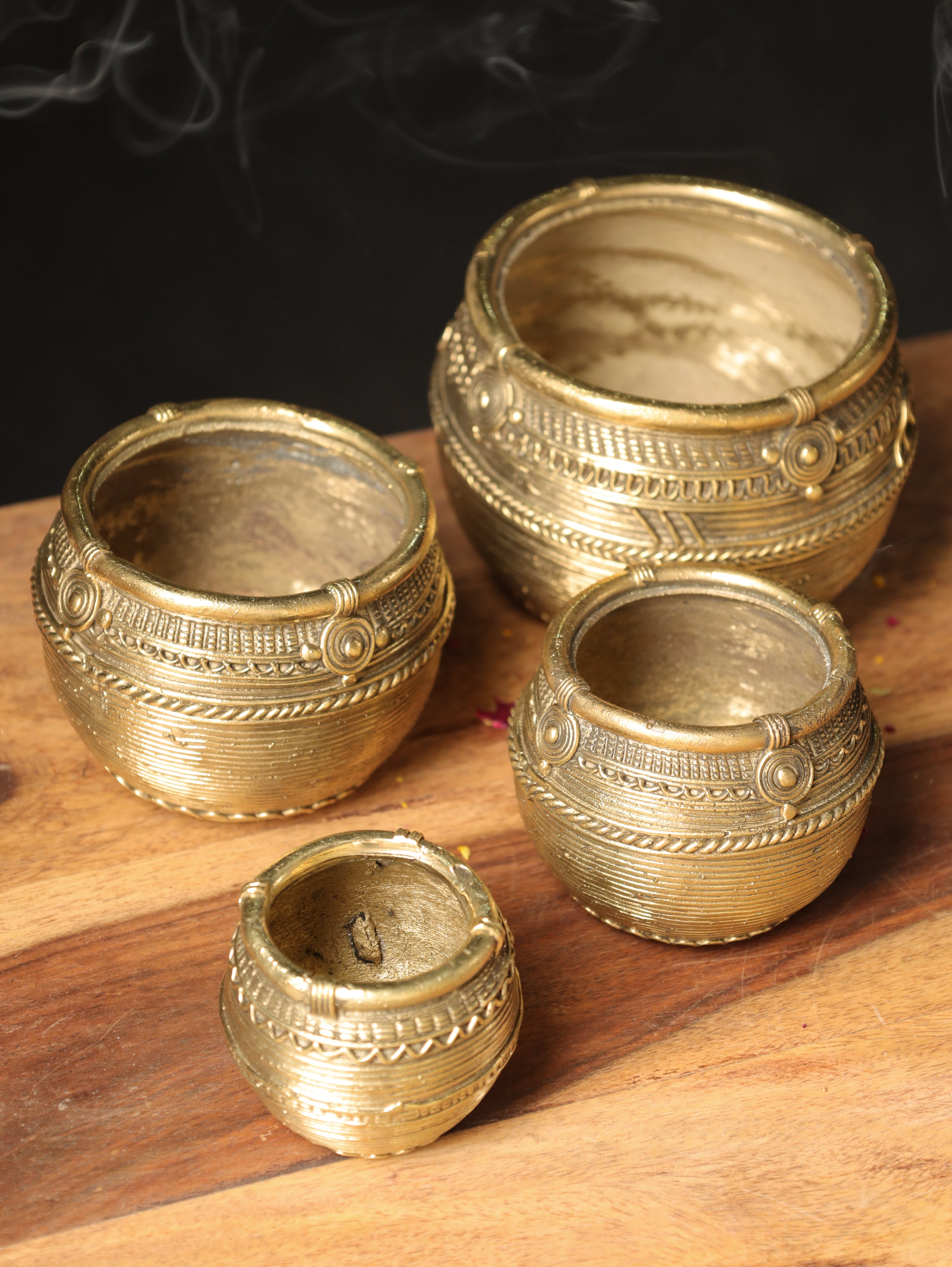 Dhokra Mana Vessels (Set of 4)