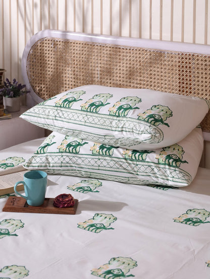 A Quiet Place Bedsheet &amp; Dohar Set