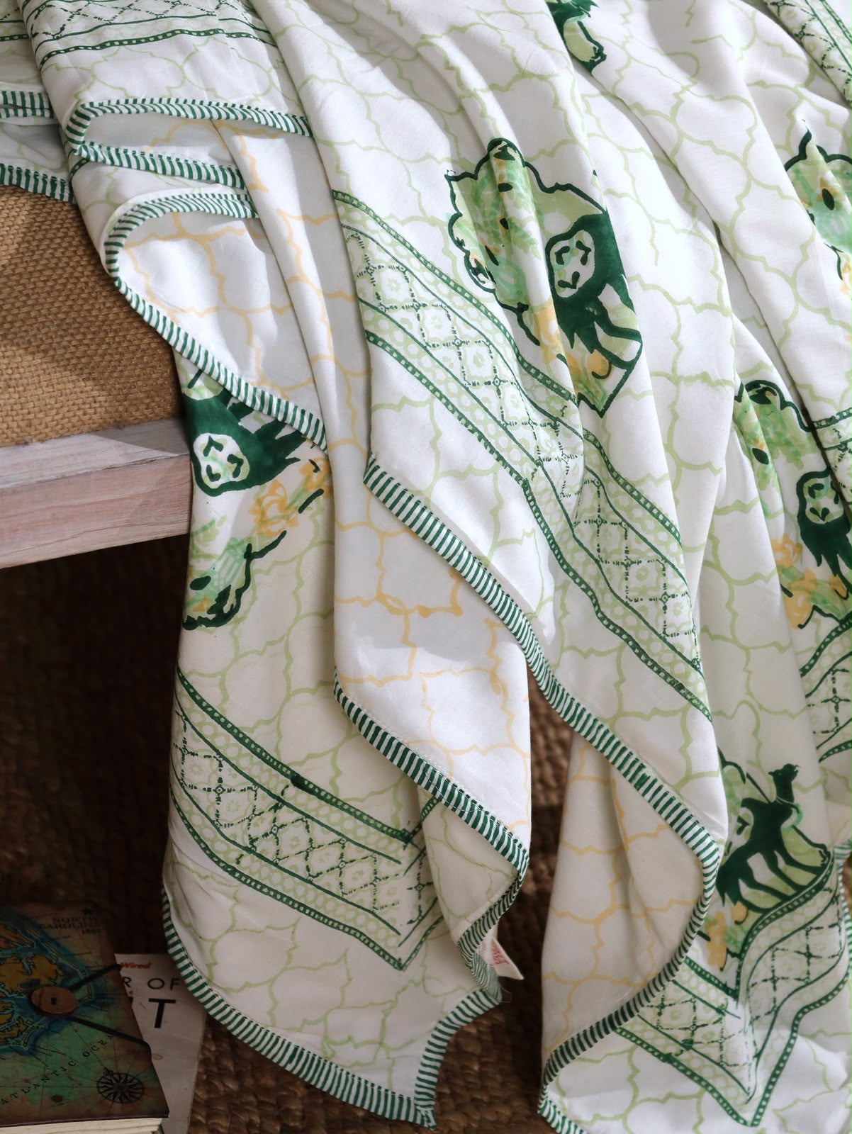 A Quiet Place Bedsheet &amp; Dohar Set