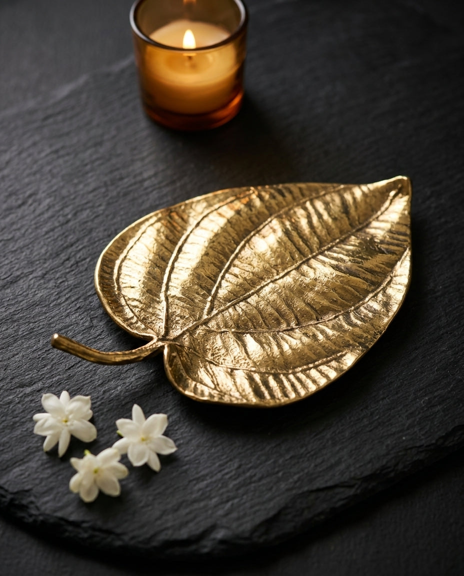Paan Leaf Brass Incense Holder