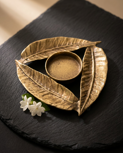 Mango Leaves Tealight Holder